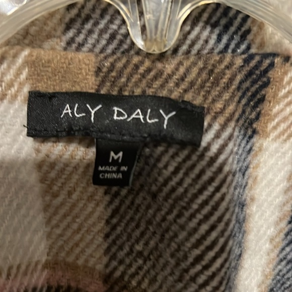 Women’s plaid jacket - Picture 4 of 5